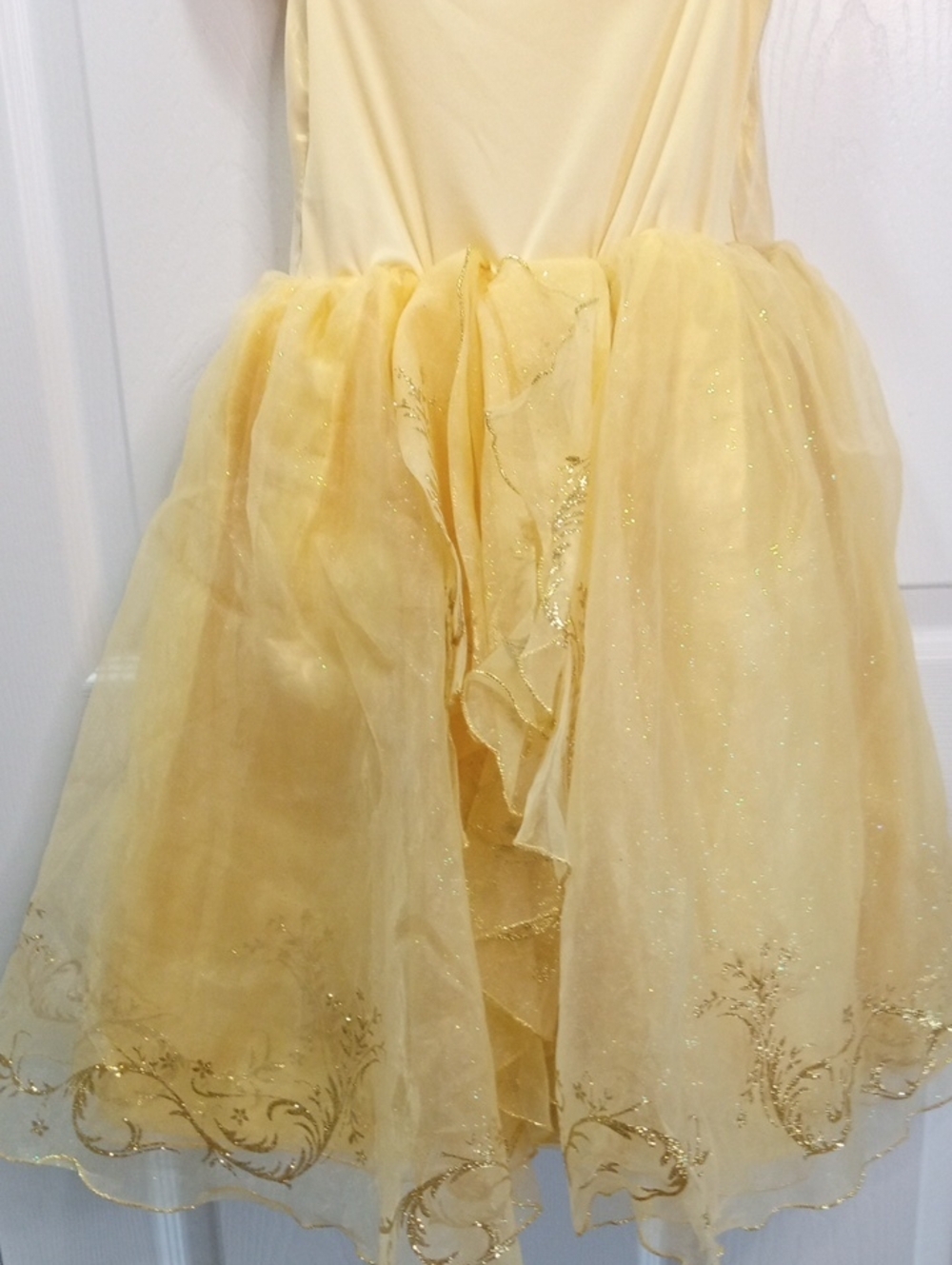 DISNEY STIRE: PRINCESS BELLE - Picture 6 of 9
